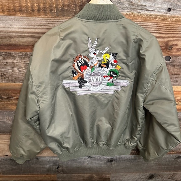 Vintage Bomber Jacket XS Warner Brothers Studio Store Looney Tunes Green Zipper - Picture 1 of 14